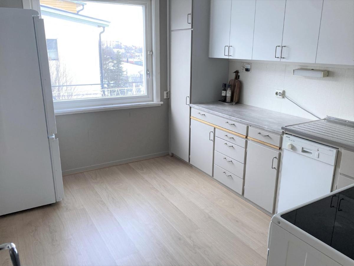 Big Central House, Free Parking, Wifi, 3 Bedrooms Нарвик Екстериор снимка