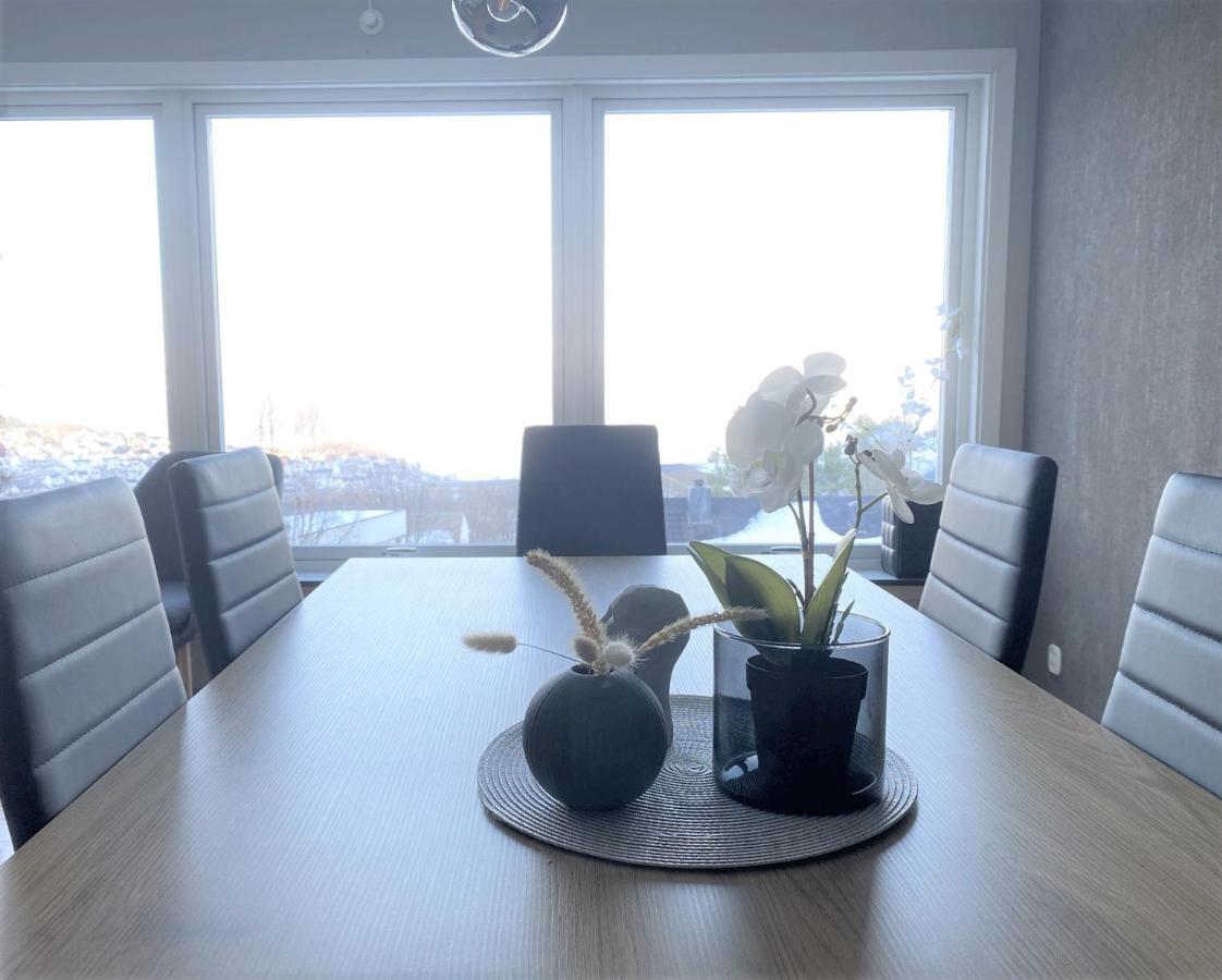 Big Central House, Free Parking, Wifi, 3 Bedrooms Нарвик Екстериор снимка