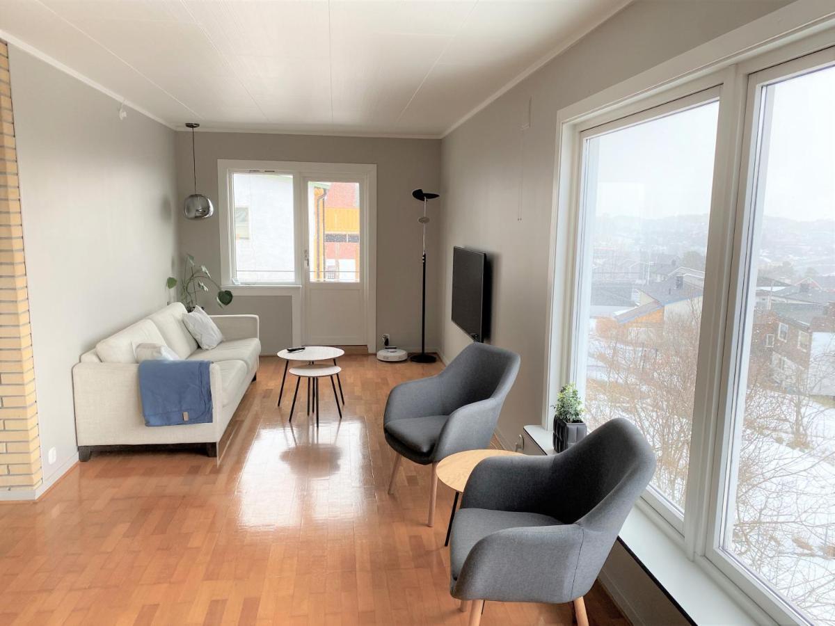 Big Central House, Free Parking, Wifi, 3 Bedrooms Нарвик Екстериор снимка
